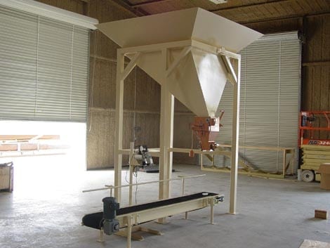 Open Mouth Bagging System for Deer Corn [Model GB]